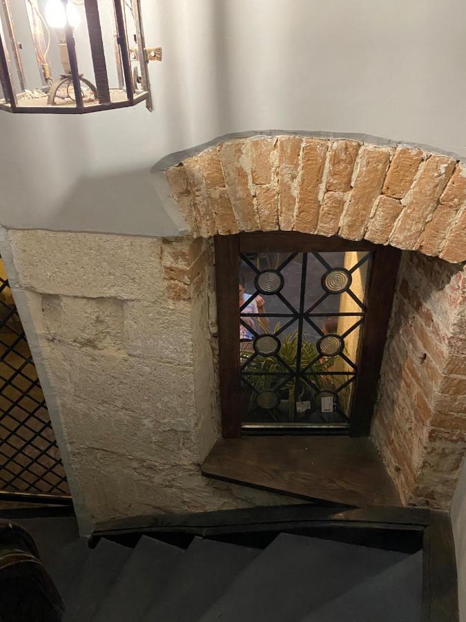 Квартира На Вулиці Лесі Українки 19 Leópolis Exterior foto